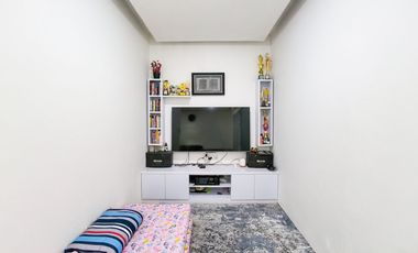 Rumah 5 Kamar Tidur 12 Menit ke Gerbang Tol Kampung Rambutan J-45033