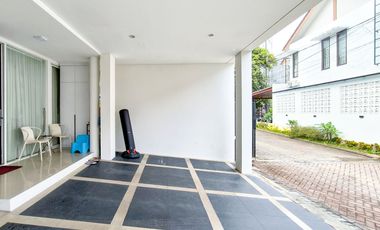 Rumah 5 Kamar Tidur 12 Menit ke Gerbang Tol Kampung Rambutan J-45033