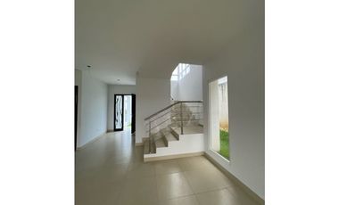 Se Vende Duplex, Costa Verde