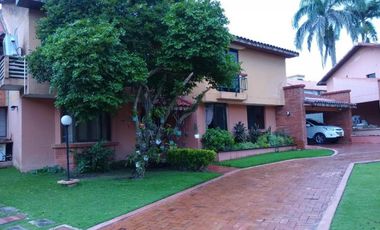 casa condominio en venta en villa campestre. Cod V100530