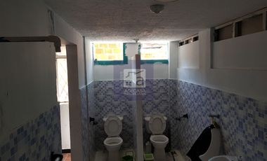 COD. 6208 - SE ARRIENDA CASA LOCAL - BARRIO: VEGAS DE MORRORICO