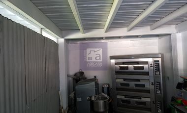 COD. 6208 - SE ARRIENDA CASA LOCAL - BARRIO: VEGAS DE MORRORICO