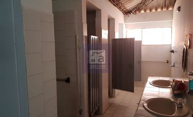 COD. 6208 - SE ARRIENDA CASA LOCAL - BARRIO: VEGAS DE MORRORICO