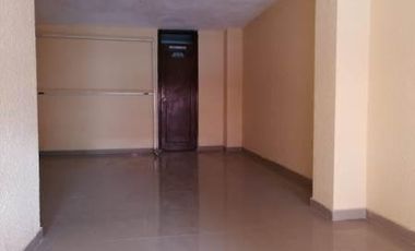VENTA LOCAL COMERCIAL CON BODEGA, NORTE DE QUITO, SECTOR LA PRENSA