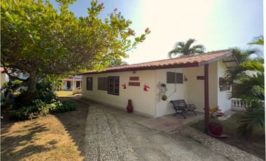 Se vende Casa Campestre en Loma de Oro, Puerto Colombia, Atlántico.