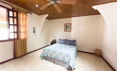 Se vende Casa Campestre en Loma de Oro, Puerto Colombia, Atlántico.