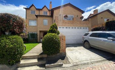 casa en venta en chía. Cod V174