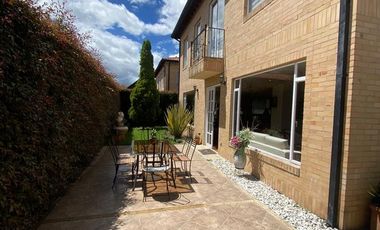 casa en venta en chía. Cod V174