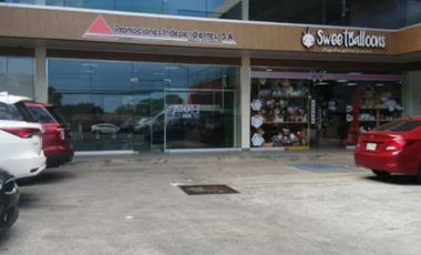 ALQUILO LOCAL EN LA CHORRERA PLAZA LIBERTADORES 120 mts