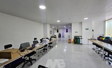 local en arriendo en girardota. Cod A59410