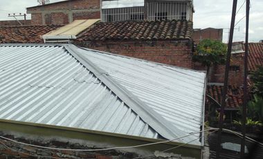 casa-local en venta en centra comuna 6. Cod V177