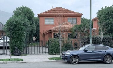 ARRIENDO LINDA PROPIEDAD EN PARQUE LAS BRISAS CHICUREO NORTE