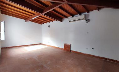 edificio en arriendo en centro. Cod A23469