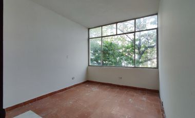 edificio en arriendo en centro. Cod A23469