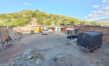 lote en arriendo en pisarreal. Cod A15735