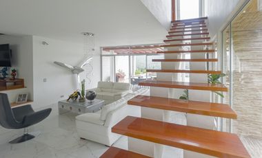 Casa en condominio venta vía Dapa. Cod V5733