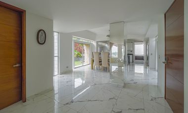 Casa en condominio venta vía Dapa. Cod V5733