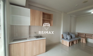 DISEWAKAN APARTEMEN OAK TOWER LOW FLOOR— UNIT FAVORIT YANG CEPAT DIBURU TENANT FULL FURNISH JAKTIM