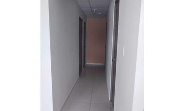 ALQUILO CASA EN ARRAIJAN VACAMONTE LA HACIENDA 3R
