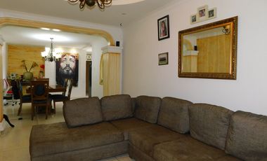 casa en venta en paraíso. Cod V92167