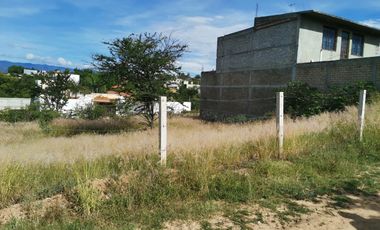 SE VENDEN 2 LOTES FRENTE A LA UNIVERSIDAD ANAHUAC, OAXACA.