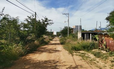 SE VENDEN 2 LOTES FRENTE A LA UNIVERSIDAD ANAHUAC, OAXACA.
