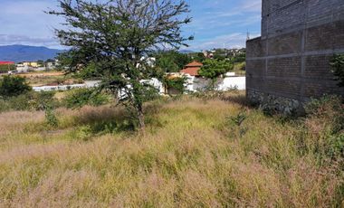 SE VENDEN 2 LOTES FRENTE A LA UNIVERSIDAD ANAHUAC, OAXACA.