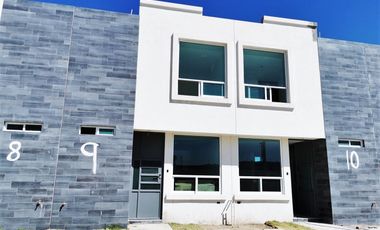 CASA EN VENTA ZONA OUTLET