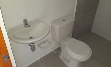 apartamento en arriendo en la floresta. Cod A2526