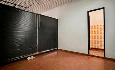 Local Comercial ubicado en el corazón de Adrogué
