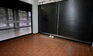 Local Comercial ubicado en el corazón de Adrogué