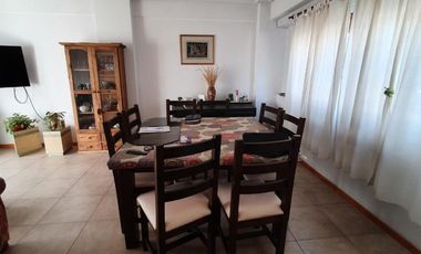 INDEXA VENDE Casa CÉNTRICA de 3 dormitorios