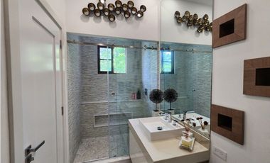 Casa en venta en Clayton - Senderos de Camino de Cruces (LM)