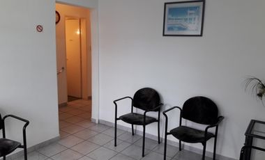 INMUEBLE CON OPTICA Y CONSULTORIOS OFTAMOLOGICOS 35 AÑOS DE TRAYECTORIA