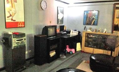 5BR HOUSE + 4 PARKING GARAGE NEAR SM SOUTHMALL LAS PINAS
