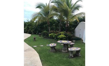 APARTAMENTO AMOBLADO 3 HAB / CBE / PUNTA BARCO / PH EL QUETZAL  220M2