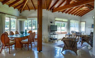 Venta-Alquiler  en COUNTRY CARDALES