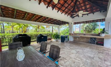 Se vende casa en Vista Mar, San Carlos