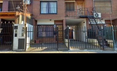 Duplex en Venta San Justo / La Matanza (A025 3114)