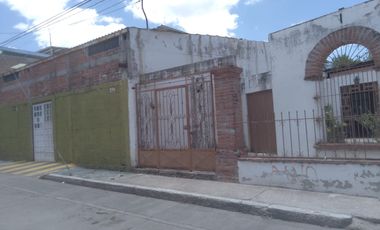 En Venta Casa y Taller para Inversión