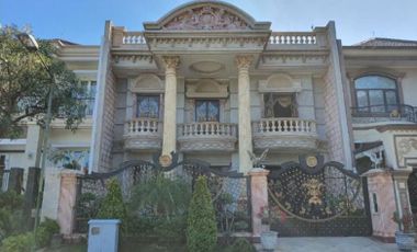Rumah Villa Royal Pakuwon City SIAP HUNI, FURNISH