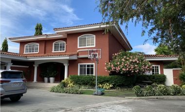 VENTA CASA COSTA DEL ESTE