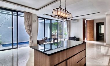RUMAH TOWNHOUSE CAVANA (BRAND NEW) Jl GAHARU, CILANDAK BARAT