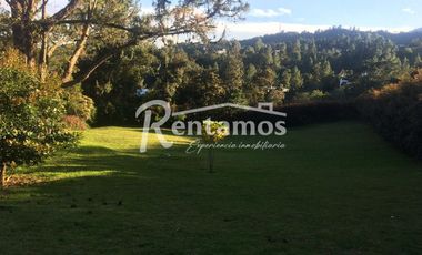 casa en venta en alto del escobero. Cod V775841