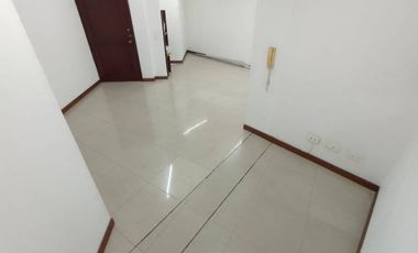 oficina en arriendo/venta en circunvalar. Cod V19139