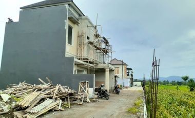 RUMAH MURAH DI TEGALTIRTO BERBAH DALAM CLUSTER PINGGIR JALAN UTAMA