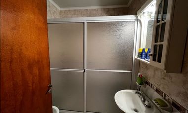 Vendo Casa Con Dos Dormitorios en Caseros, Entre Ríos.