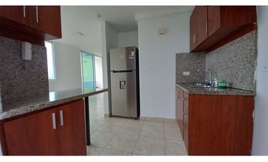Se vende  apartamento en condado del rey $178,000