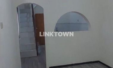 Rumah Dapat Taman Depan dan Belakang di Pusat Kota Sidoarjo Harga bisa Nego