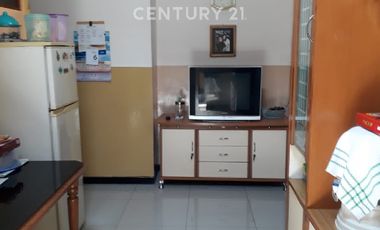 Rumah Hoek 4 Kamar Di Jalan Andir, Bandung